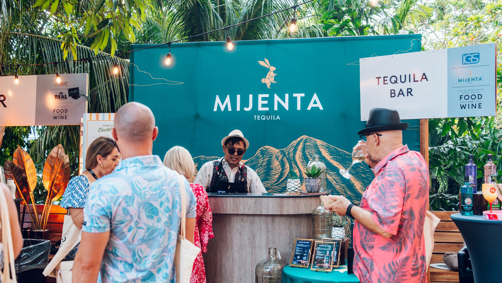 Guests at Grand Roatan Food & Wine Festival