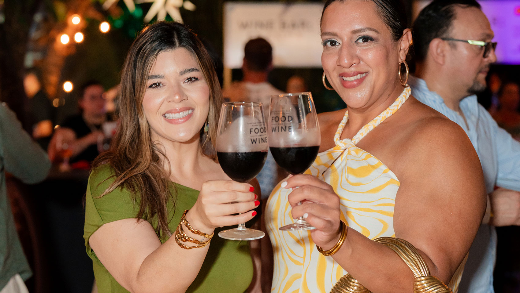 Guests at Grand Roatan Food & Wine Festival