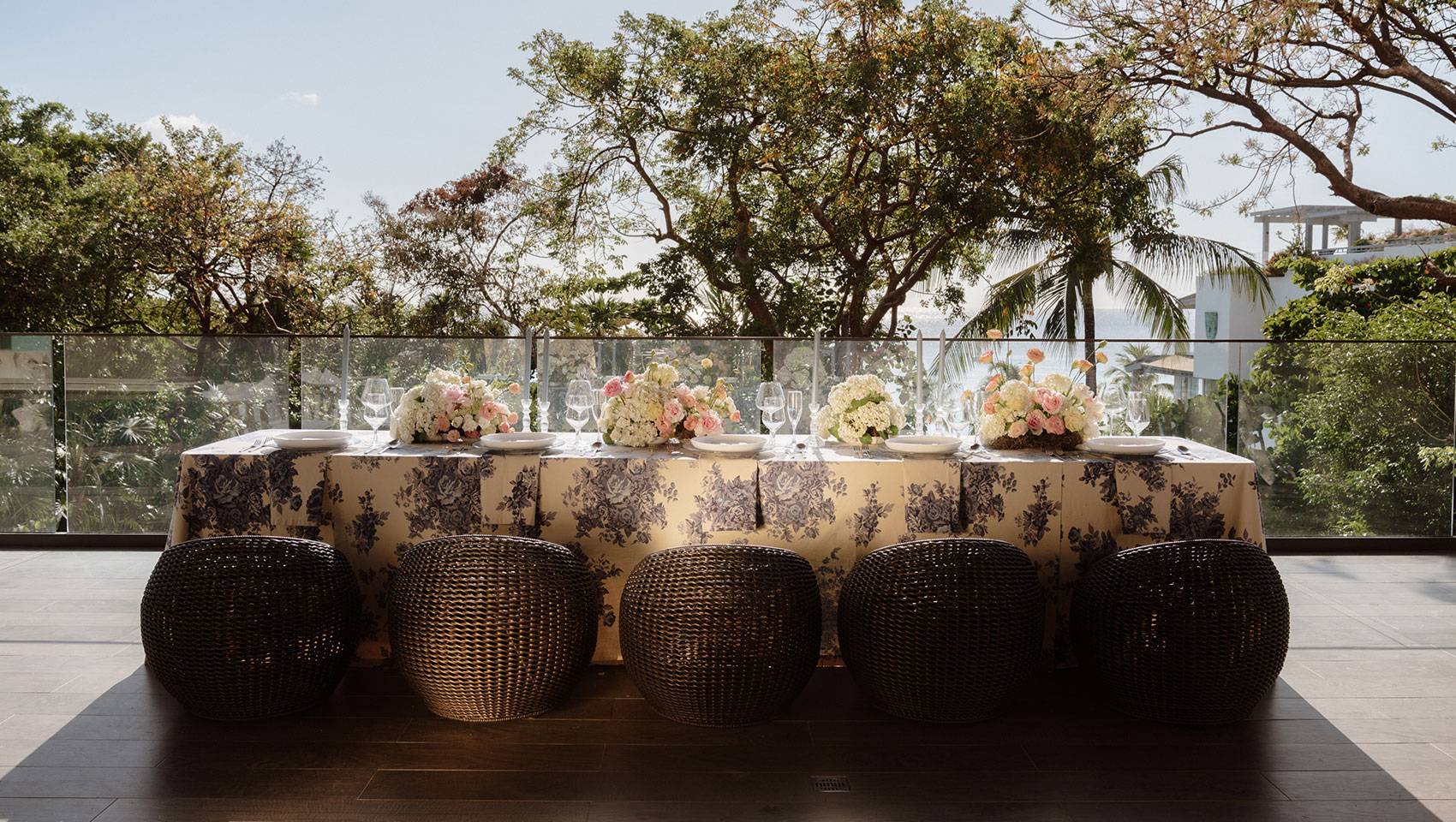 Romantic Reception Table set-up at Kimpton Grand Roatan
