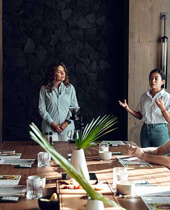 Woman hosting Coffee class at Kimpton Grand Roatan